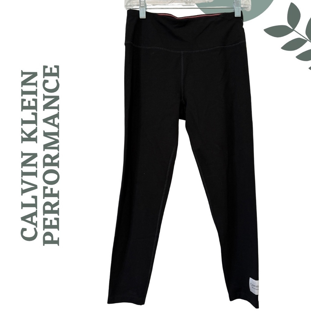 🛍️3/$40 Calvin Klein Performance Black Cropped Leggings | Size Medium